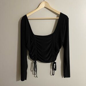 Women's Black Ruched Long Sleeve Top